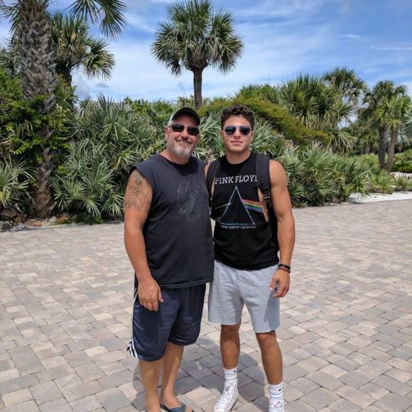 Meet your Posher, Max - Picture 1 of 1